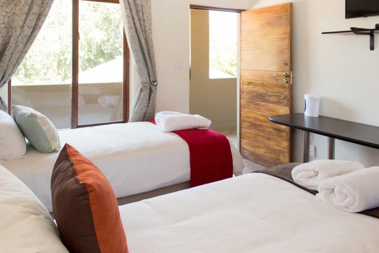 Hotel The Three Countries Estate à Benoni Extérieur photo