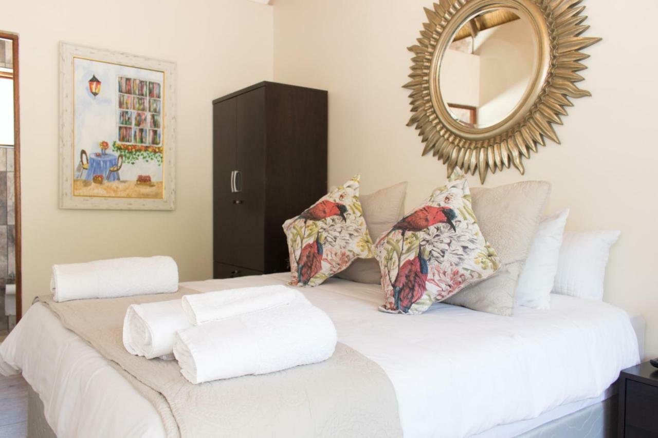 Hotel The Three Countries Estate à Benoni Extérieur photo