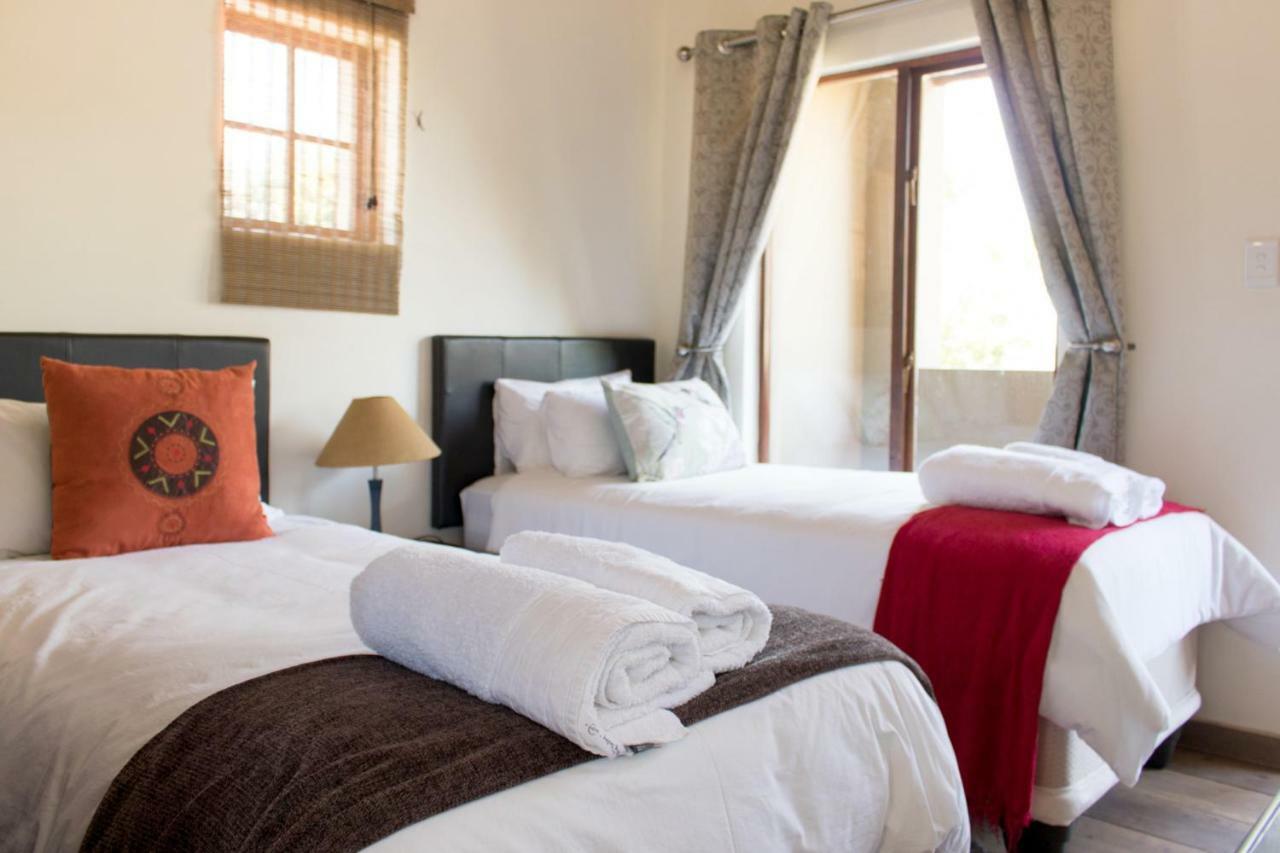Hotel The Three Countries Estate à Benoni Extérieur photo