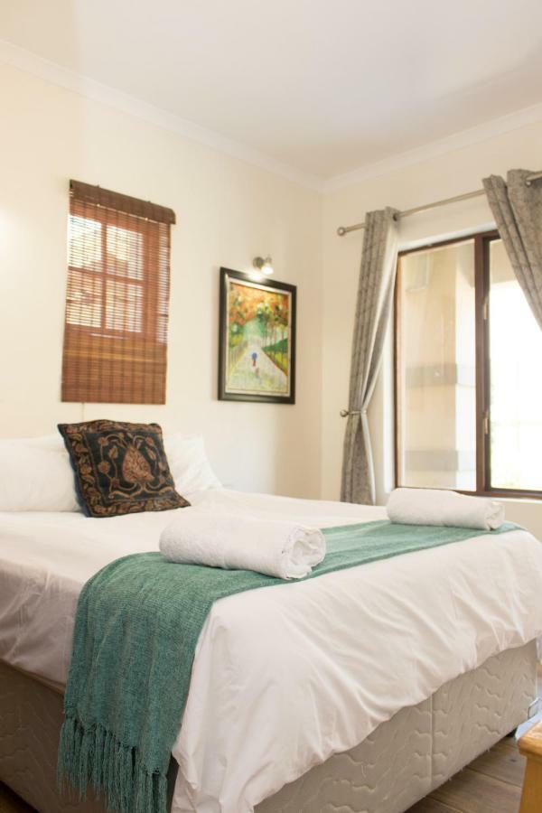 Hotel The Three Countries Estate à Benoni Extérieur photo