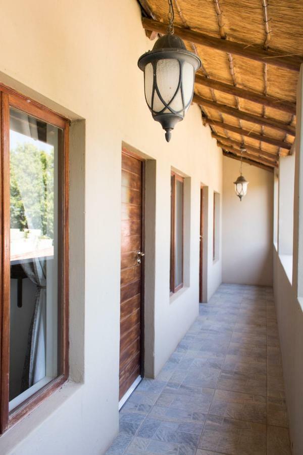 Hotel The Three Countries Estate à Benoni Extérieur photo